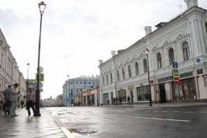 Центральные улицы Москвы избавят от наружной рекламы